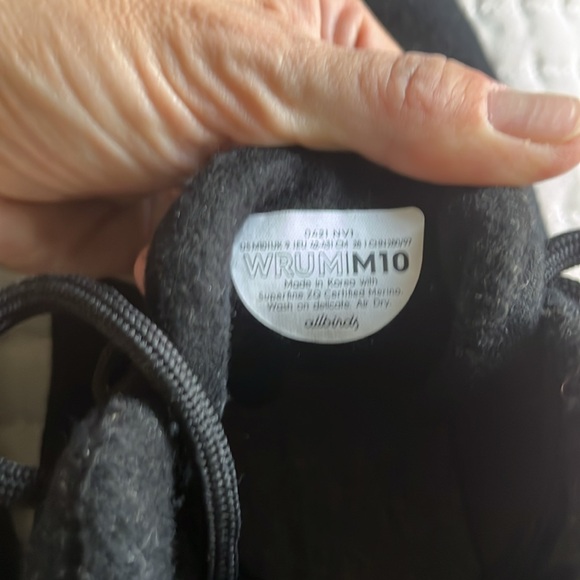 Men’s Allbirds Black Wool Runner-Up Mizzles High Tops - Picture 3 of 5